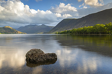 Crummock Water in the Lake District National Park, UNESCO World Heritage Site, Cumbria, England, United Kingdom, Europe