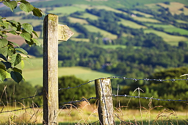 Wooden footpath signpost in the countryside, Brecon Beacons National Park, Powys, Wales, United Kingdom, Europe