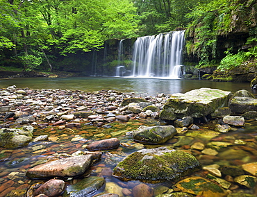 Scwd Ddwli waterfall on the Nedd Fechan River near Ystradfellte, Brecon Beacons National Park, Powys, Wales, United Kingdom, Europe