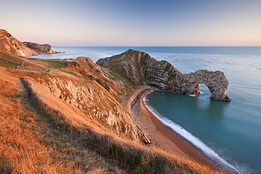 View from cliff tops down into Durdle Door, Jurassic Coast, UNESCO World Heritage Site, Dorset, England, United Kingdom, Europe