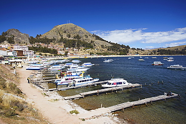 Boats moored in bay, Copacabana, Lake Titicaca, Bolivia, South America