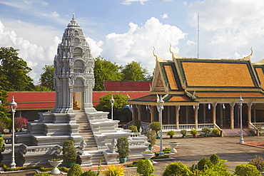 Kantha Bopha Stupa at Silver Pagoda in Royal Palace, Phnom Penh, Cambodia, Indochina, Southeast Asia, Asia