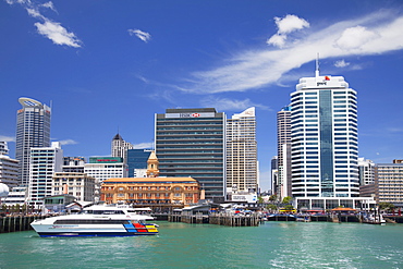 Waitemata Harbour and waterfront, Auckland, North Island, New Zealand, Pacific