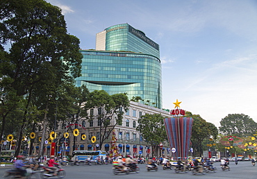 Traffic passing Diamond Plaza, Ho Chi Minh City, Vietnam, Indochina, Southeast Asia, Asia