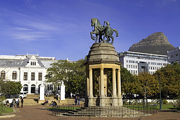 Delville Wood Memorial and Iziko South African Museum, Company's Garden, Cape Town, Western Cape, South Africa, Africa