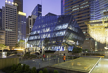 The Forum Building in Exchange Square at dusk, Central, Hong Kong Island, Hong Kong, China, Asia