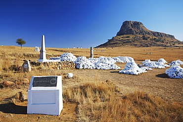 White stone cairns and memorials to British soldiers at Isandlwana, Thukela, KwaZulu-Natal, South Africa, Africa