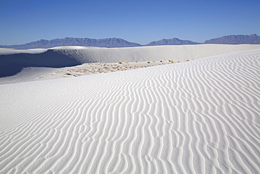 White Sands National Monument, world's largest gypsum dunefield, New Mexico, United States of America, North America