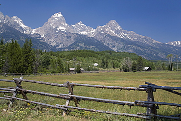 Ranch and Teton Range, Grand Teton National Park, Wyoming, United States of America, North America