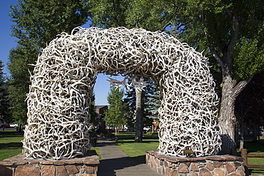 Elk Antler Arch, Town Square, Jackson Hole, Wyoming, United States of America, North America