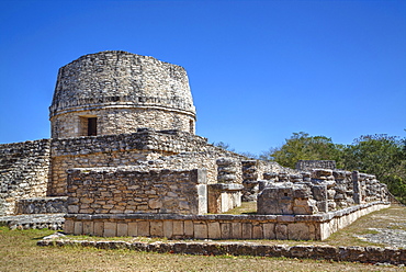 Templo Redondo (Round Temple), Mayapan, Mayan archaeological site, Yucatan, Mexico, North America