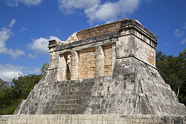 Temple of the Bearded Man (Templo del Barbado), Chichen Itza, UNESCO World Heritage Site, Yucatan, Mexico, North America