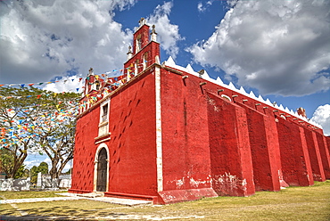 Teabo Convent of Saints Peter and Paul, built in late 17th century, Route of the Convents, Yucatan, Mexico, North America