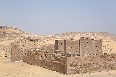 Monastery of St. Simeon, founded in the 7th century, Aswan, Egypt, North Africa, Africa