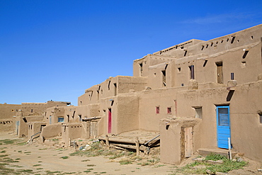 Taos Pueblo, UNESCO World Heritage Site, Pueblo dates to 1000 AD, New Mexico, United States of America, North America