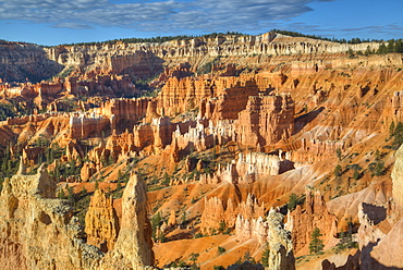 Hoodoos, on the Queens Garden Trail, Bryce Canyon National Park, Utah, United States of America, North America