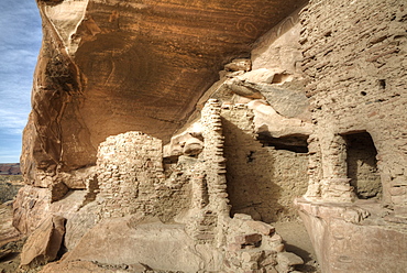 River House Ruin, Ancestral Puebloan Cliff Dwelling, 900-1300 AD, Shash Jaa National Monument, Utah, United States of America, North America