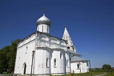 Cathedral, Holy Trinity Danilov Monastery, Pereslavl-Zalessky, Golden Circle, Yaroslavl Oblast, Russia, Europe