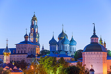 Evening, Overview, The Holy Trinity St. Sergius Lavra, UNESCO World Heritage Site, Sergiev Posad, Golden Ring, Moscow Oblast, Russia, Europe