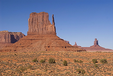 West Mitten Butte, Monument Valley Navajo Tribal Park,  Utah, United States of America, North America