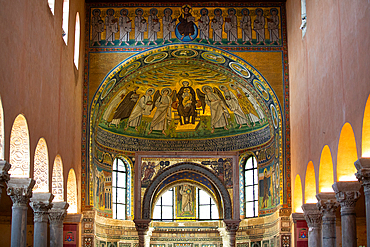 Interior, Euphrasian Basilica, 6th century, UNESCO World Heritage Site, Porec, Croatia, Europe