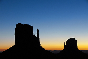 Monument Valley Navajo Tribal Park, West and East Mittens, (sunrise), Utah, United States of America, North America