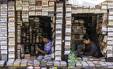 Spice sellers in the Durbar Square district of Kathmandu, Nepal, Asia