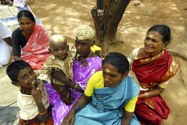 Women and children in Madurai, Tamil Nadu, India, Asia