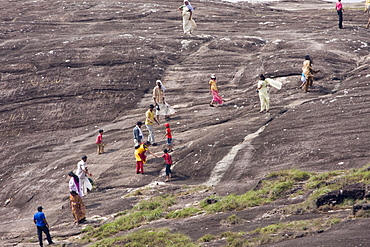 Tourists, Ponmudi, Trivandrum, Kerala, India, Asia