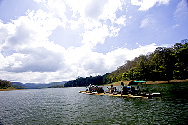 Bamboo rafting, Periyar Tiger Reserve, Thekkady, Kerala, India, Asia