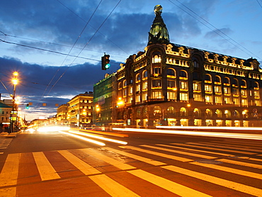 Nevsky Prospekt at night, St. Petersurg, Russia, Europe