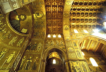 Cathedral interior, Monreale, Palermo, Sicily, Italy, Europe