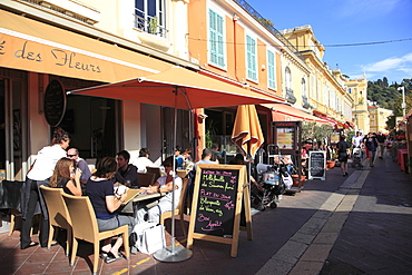 Cafe, Cours Saleya, Old Town, Nice, Alpes Maritimes, Provence, Cote d'Azur, French Riviera, France, Europe