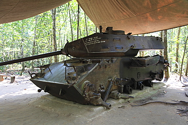 Tank, Cu Chi Tunnels, Ho Chi Minh City (Saigon), Vietnam, Indochina, Southeast Asia, Asia