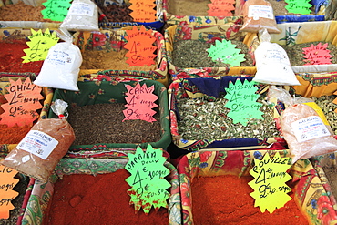 Spices, Market, Cours Saleya, Old Town, Nice, Alpes Maritimes, Provence, Cote d'Azur, French Riviera, France, Europe