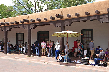 Native American vendors, Palace of the Governors, Santa Fe, New Mexico, United States of America, North America