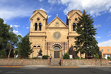 St. Francis Cathedral (Basilica of St. Francis of Assisi), Santa Fe, New Mexico, United States of America, North America