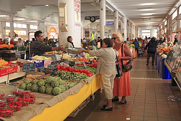 Marche Forville (Forville Market), Cannes, Alpes Maritimes, Cote d'Azur, French Riviera, Provence, France, Europe