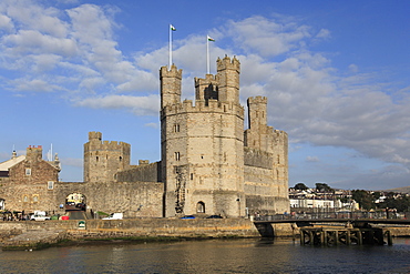 Caernarfon Castle, UNESCO World Heritage Site, Caernarfon, Gwynedd, North Wales, Wales, United Kingdom, Europe