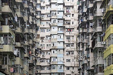 Densely populated housing estate, apartment building, Quarry Bay, Hong Kong Island, Hong Kong, China, Asia