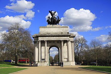 Wellington Arch (Constitution Arch), Hyde Park Corner, London, England, United Kingdom, Europe