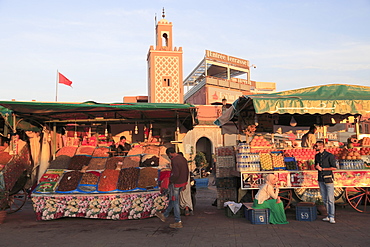 Jemaa el Fna (Djema Djemaa Fnaa) Square, UNESCO World Heritage Site, Marrakesh (Marrakech), Morocco, North Africa, Africa