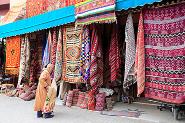 Carpets, Souk, Market, Medina, UNESCO World Heritage Site, Marrakesh (Marrakech), Morocco, North Africa, Africa