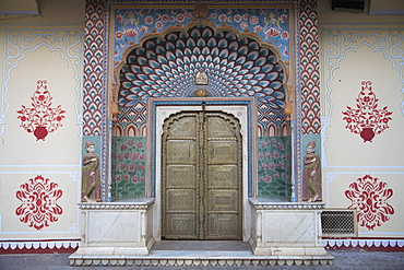 Door, City Palace, Jaipur, Rajasthan, India, Asia