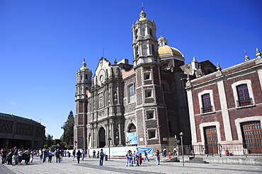 Basilica, Our Lady of Guadalupe, the most visited Catholic shrine in the Americas, Mexico City, Mexico, North America
