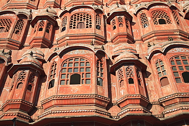 Hawa Mahal (Palace of the Winds), Jaipur, Rajasthan, India, Asia 
