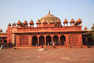 Tomb of Islam Khan, inner courtyard of Jama Masjid, Fatehpur Sikri, UNESCO World Heritage Site, Uttar Pradesh, India, Asia