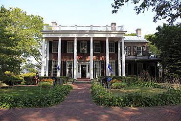 Commanding Officer's Quarters, Governors Island, Park, National Historic Landmark District, New York City, New York Harbor, United States of America, North America