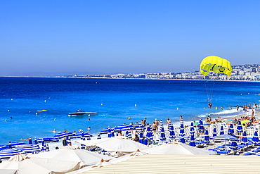 Beach scene, Nice, Alpes Maritimes, Provence, Cote d'Azur, French Riviera, France, Mediterranean, Europe