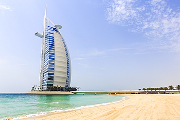 Burj Al Arab Hotel, Jumeirah Beach, Dubai, United Arab Emirates, Middle East